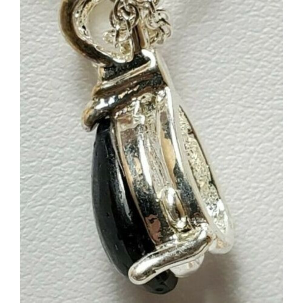 Natural Sapphire and Diamond Pendant Necklace with 18 Chain - Picture 5 of 8